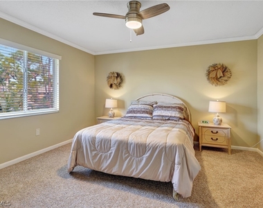 3062 Sandpiper Bay Circle - Photo Thumbnail 11