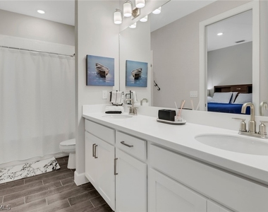 15210 Sacile Street - Photo Thumbnail 10