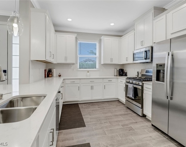 15210 Sacile Street - Photo Thumbnail 18