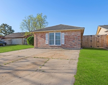 5211 Court Road - Photo Thumbnail 29