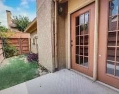 2610 Encina Dr - Photo Thumbnail 7