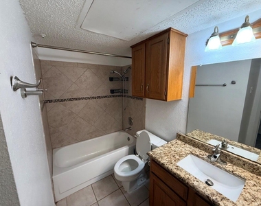 2610 Encina Dr - Photo Thumbnail 13