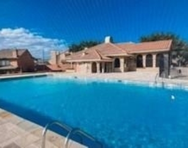 2610 Encina Dr - Photo Thumbnail 8