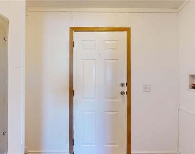 435 16th Street - Photo Thumbnail 19