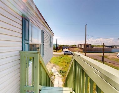 435 16th Street - Photo Thumbnail 6