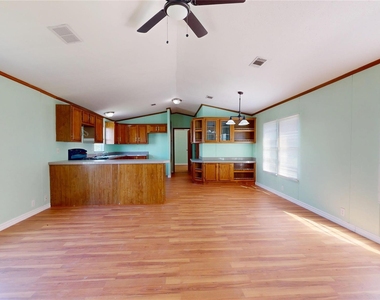 435 16th Street - Photo Thumbnail 10