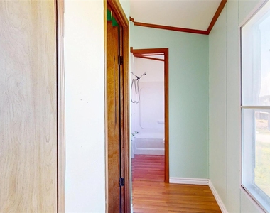 435 16th Street - Photo Thumbnail 30