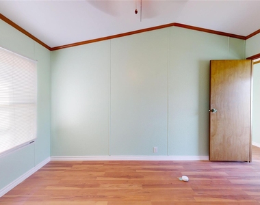 435 16th Street - Photo Thumbnail 32