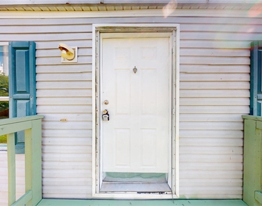 435 16th Street - Photo Thumbnail 7