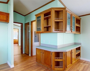 435 16th Street - Photo Thumbnail 18