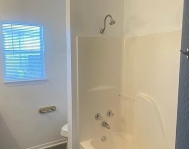 16712 Fletcher Christian Road - Photo Thumbnail 13