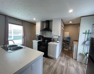 20410 Telge Road - Photo Thumbnail 13