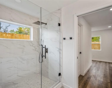 3923 Alsace Street - Photo Thumbnail 17