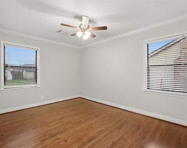 4406 Marlborough Drive - Photo Thumbnail 19