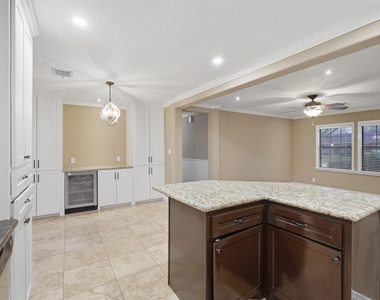 4406 Marlborough Drive - Photo Thumbnail 11