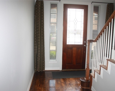 3206 E Park At Beverly Hills - Photo Thumbnail 3