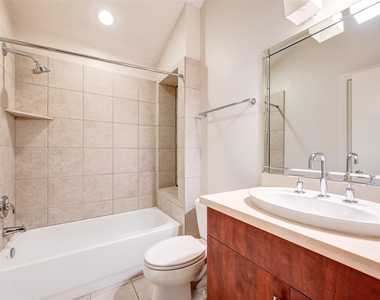 1729 Reinerman Street - Photo Thumbnail 23