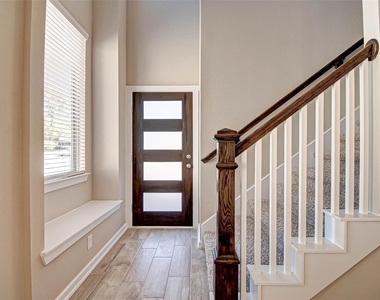 315 N Spotted Fern Drive - Photo Thumbnail 4