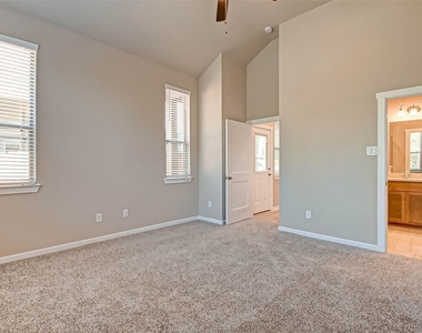 315 N Spotted Fern Drive - Photo Thumbnail 25