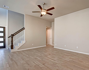 315 N Spotted Fern Drive - Photo Thumbnail 6