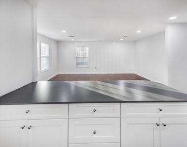 3234 Berry Street - Photo Thumbnail 14