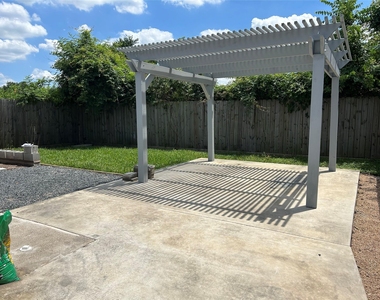 3234 Berry Street - Photo Thumbnail 33