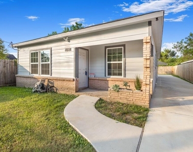 3234 Berry Street - Photo Thumbnail 3