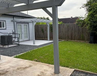 3234 Berry Street - Photo Thumbnail 33