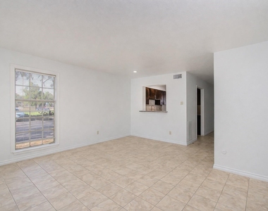 7902 Grove Ridge Drive - Photo Thumbnail 7