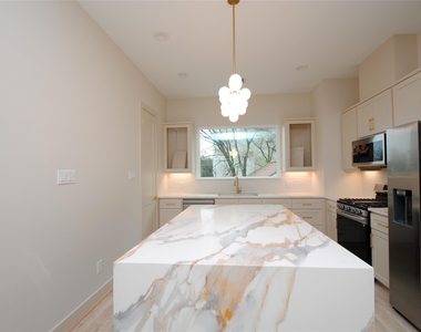 6312 Illinois Street - Photo Thumbnail 7