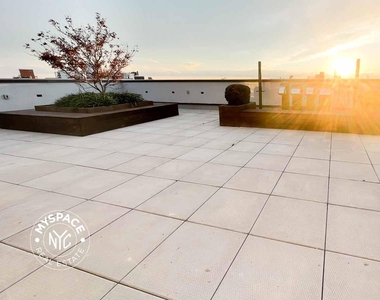 242 Newkirk Avenue - Photo Thumbnail 10