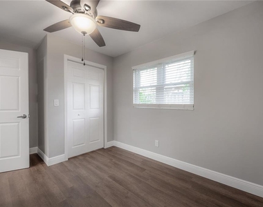 6901 S Fitzgerald Street - Photo Thumbnail 42