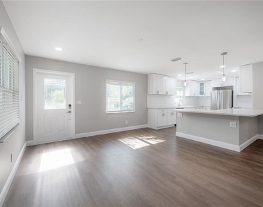 6901 S Fitzgerald Street - Photo Thumbnail 27