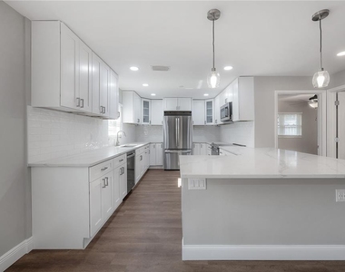 6901 S Fitzgerald Street - Photo Thumbnail 14