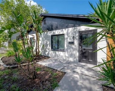 6901 S Fitzgerald Street - Photo Thumbnail 1