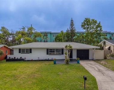 11424 79th Avenue - Photo Thumbnail 45
