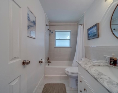 11424 79th Avenue - Photo Thumbnail 24