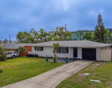 11424 79th Avenue - Photo Thumbnail 46