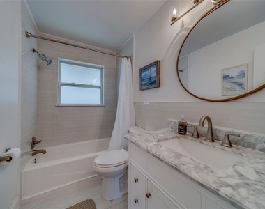 11424 79th Avenue - Photo Thumbnail 25