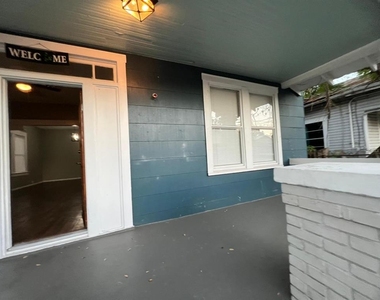 3021 Sanchez Street - Photo Thumbnail 11