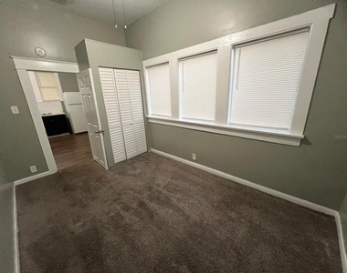 3021 Sanchez Street - Photo Thumbnail 8