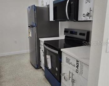 1634 Banyan Drive - Photo Thumbnail 3