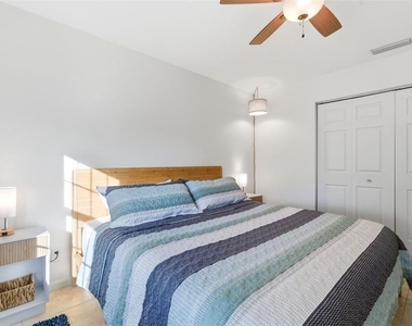 5174 Beach Drive Se - Photo Thumbnail 21
