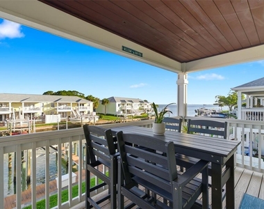 5174 Beach Drive Se - Photo Thumbnail 26