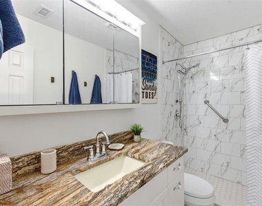 5174 Beach Drive Se - Photo Thumbnail 16