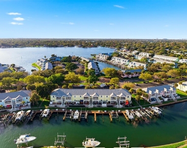5174 Beach Drive Se - Photo Thumbnail 39