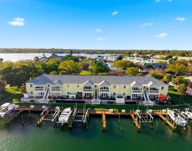 5174 Beach Drive Se - Photo Thumbnail 47