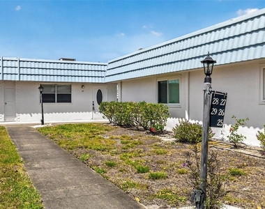 1801 Bedford Lane - Photo Thumbnail 21