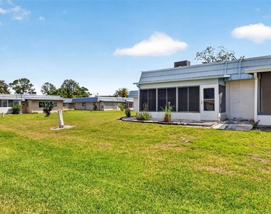 1801 Bedford Lane - Photo Thumbnail 8