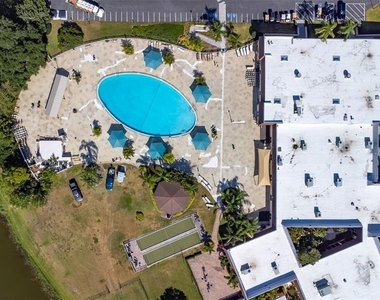 1801 Bedford Lane - Photo Thumbnail 28